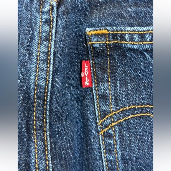 Levi’s Wedgie Straight Ankle Dark Wash Jeans - Picture 8 of 14